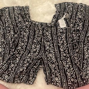 slightly worn abercombie & fitch size 00